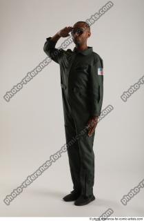 ERIC STANDING POSE SALUT